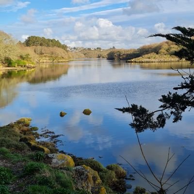 Association Sauvegarde Paysages d'Iroise (Finistère Nord) née en réaction aux attaques sur le patrimoine naturel et culturel d'une côte sauvage exceptionnelle.
