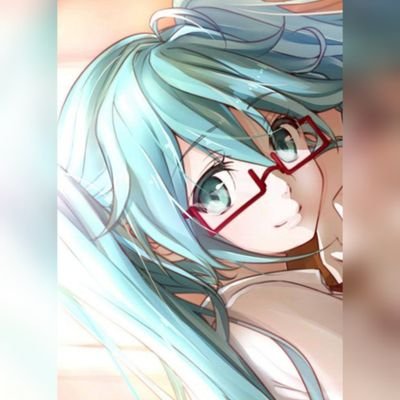 生まれも育ちも海です
好きなphraseは ™ みんな抱きしめて銀河のはてまでー®
思考は怖がり 安定を求めるけど 魂は常に変化をもとめてるの