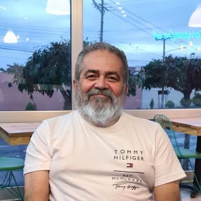 IsraelA43581337's profile picture. ayudar a los demás