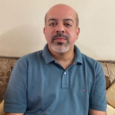 akshiyer's profile picture. Journalist, passionate about sports, animals (esp dogs), travel. Avid Man United and SA Cricket team fan.