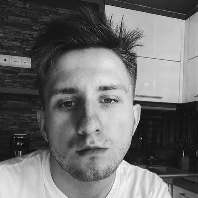 stashinskii's profile picture. Software Engineer and a dreamer ☁️