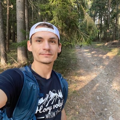 Jmenuji se Josef a jsem outdoorový nadšenec a fotograf 📷. Mám za sebou přechod Bílých Karpat 103 km, Beskyd 120 km a Šumavy 212 km