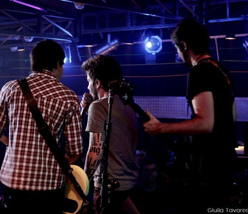 Primeiro fã clube da Baixada Santista, para a @BANDALINKE!
http://t.co/Wi8ZeEV92H