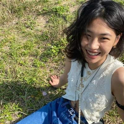 jellyfishCALS's profile picture. ☀︎︎ she her !                                                                                                               
 -  -  - ᯾ 14, edtwt. 🇮🇹