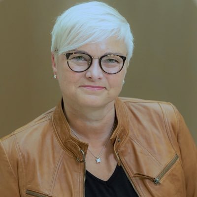 Anne-Grethe Naustdal