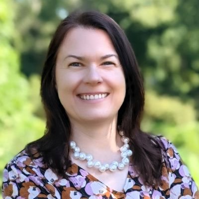 Associate professor @MolloyEdD. Passionate about motivation of learning, SRL, and SEL for diverse students. @MolloyCogLe. @MolloySEL. Wife and mom of 3.