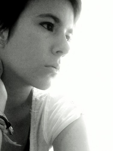 Blogwriter, blogger, photographer and artist.