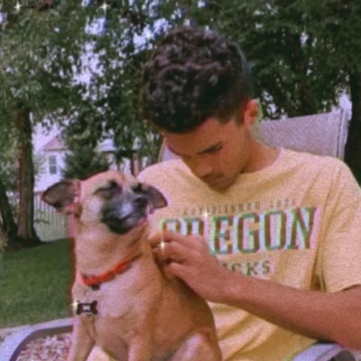 joshshoeuh's profile picture. 