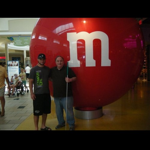 PaulPosont's profile picture. Just a guy living life to the fullest and doing what I love to do everyday. Thanks to the big guy upstairs for all the blessings.