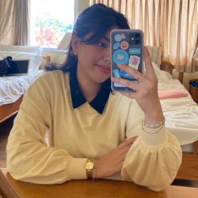 alecksmarielle's profile picture. be kinder 🌱