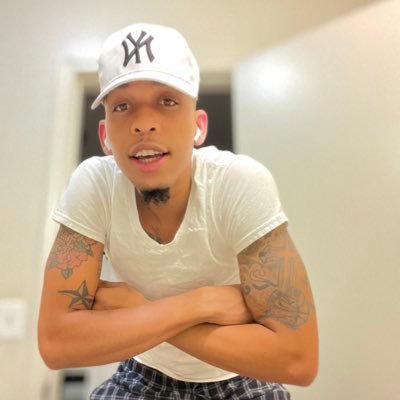 AMOSC: Aljstar23🥶.!! Just a youngin trying to make it out 🏚🆑.!! Self Motivated✍🏼💯.