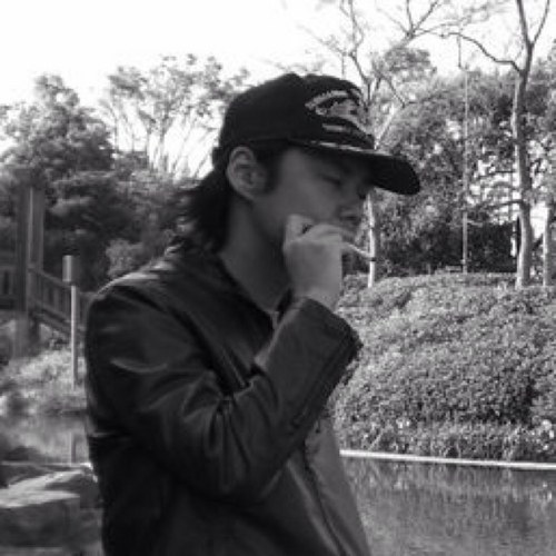 masato22's profile picture. 多趣味です。人生とは育児と趣味を楽しむためにあるのだ、と近年思います。電子工作、ジャンク修理、エレキギター、クワカブ採集、プラモデル、Vape、バイク、プログラミング、サッカー(ガンバ大阪)、歴史、映画、pc自作・修理、漫画など。
多少の壊れたものは治して使います。
あ、元野球部(捕手、外野手)で、作曲専攻卒業です。