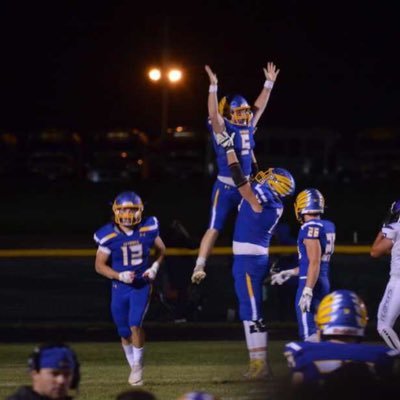 Johnsburg High School,3.92 GPA, 6’1ft, 195lbs| QB/LB | 2022, All- Area Honorable mention,All-Conference, All-State Academic, email address @lpconroy66@gmail.com