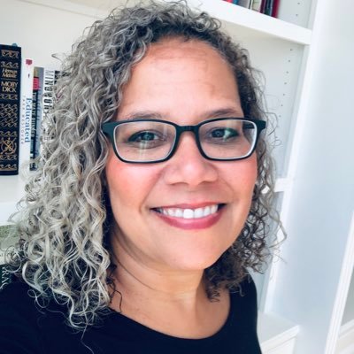 USAToday & WSJ Bestselling author of hot, sexy romance. Bi-racial Native American descent AOC. Corgi mom. 🐾Comic book geek. Red lippy is my obsession. 🏳️🌈