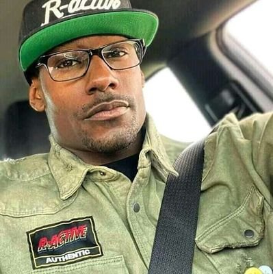 Nicho_lson's profile picture. I'm form Los Angeles California