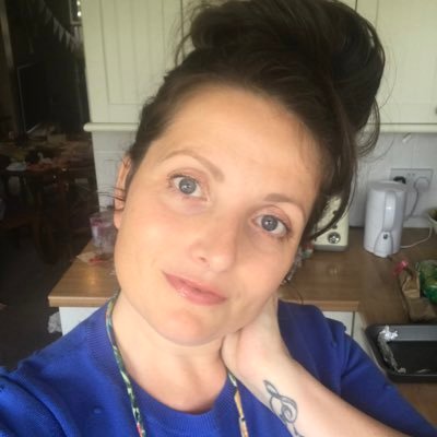 🍁🍂🌹Mummy of two, Spreading love making beautiful things @flo_tsam 🌹🍂🍁