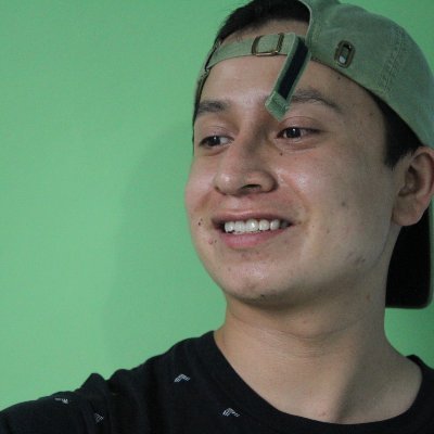 Pasa por mi canal de Youtube y dime qué piensas de mis videos. ✌️😊