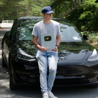 SappySniper's profile picture. FSD beta tester 👀 EV movement 👊