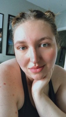 YYC art director | illustrator | cat person | know-it-all | star wars meme account | she/her