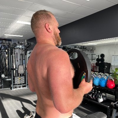 Aussie rugby player & gym daddy. Follow and DM to see how you can help to make me bigger & better 💪🏼