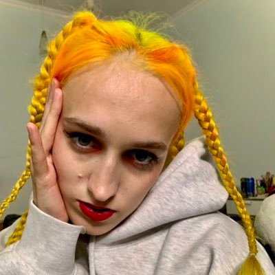 pavlusha750's profile picture. 