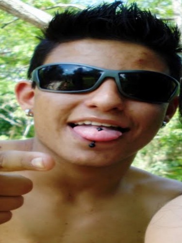 Leve com voce só o que foi bom, ódio e rancor não dão em nada nada ♪
