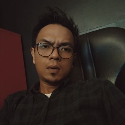 ikmpz's profile picture. Kembaliannya ambil aja ~