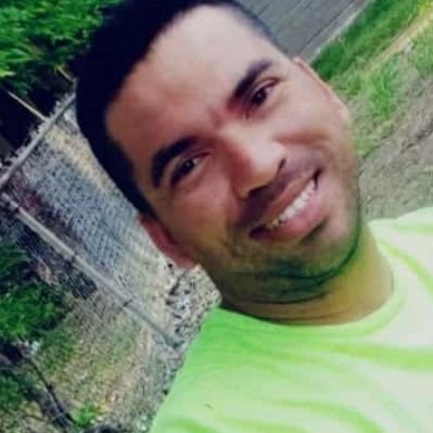 jaczangel1's profile picture. Salir adelante con la ayuda y apoyo de mi familia 👪