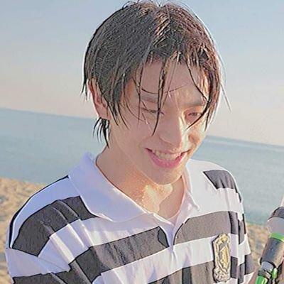 Zhieyha7's profile picture. 안녕하세요❤