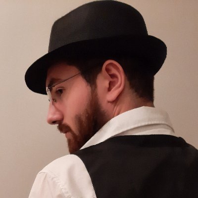 Junior Narrative Designer, French 
He/Him
... and TTRPG are awesomes
CM & Joueur sur @Bloodroll