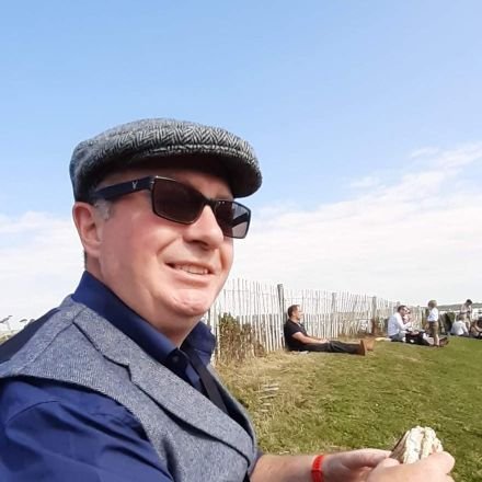 BaycroftAl's profile picture. IFA providing sensible financial advice. Non author...has no idea Where Eagles Dare...personal views