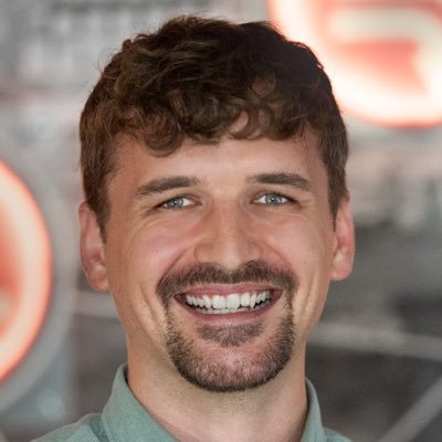 stefanrutka's profile picture. Infrastrukturprozesse durch KI-gestützte Automatisierung vereinfachen und analogen Routinearbeiten "Lebewohl" sagen