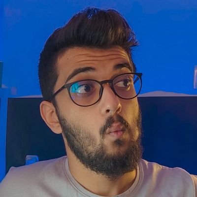 ccinaimani's profile picture. ‏‏‏تموم حرفای این شهر شاید یه کوله بار درده ولی اون کس که فهمیده با لبخند زندگی کرده💙🤘
