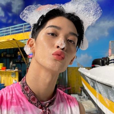 BAEJINFEED's profile picture. — for #배진영  bae jinyoung love zone.