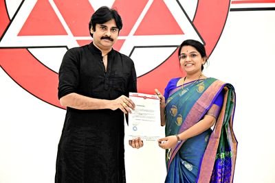 Janasena Party State PAC Secretary, Andhra Pradesh.
Visakhapatnam west constituency incharge.
advocate.

సత్యమేవ జయతే 🙏🏻✊🏻