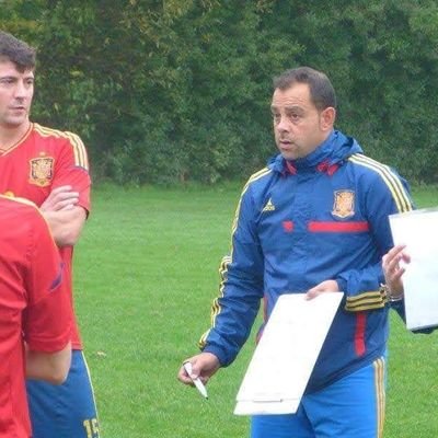 Entrenador Nivel 3

Seleccionador Federación Española de Deportes para Sordos 🇪🇦🇪🇦⚽⚽
Don Bosco C.F.⚽⚽
Gaspar Gálvez ⚽⚽
Juanin y Diego ⚽⚽
Don Bosco⚽⚽