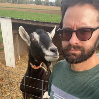 BigRedTruc's profile picture. 👨‍👩‍👧‍👦🧔🏻👓