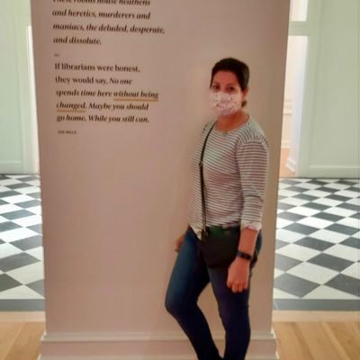 OakStESLibrary's profile picture. Teach Read Sleep Repeat