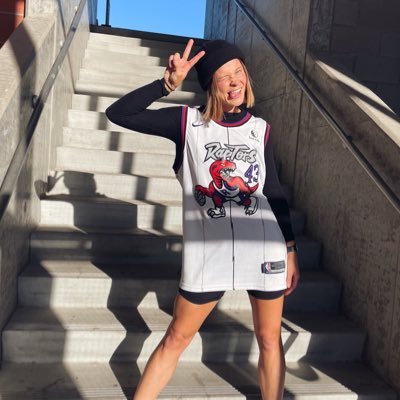 Hannah Edwards athlete profile head shot