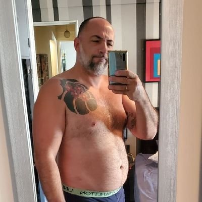 Mi segundo nombre es Luciano. Honestidad ante todo. Soy lo que ves, tómalo o déjalo