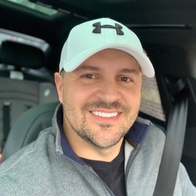 RossFray's profile picture. Proud father of two/Business owner.