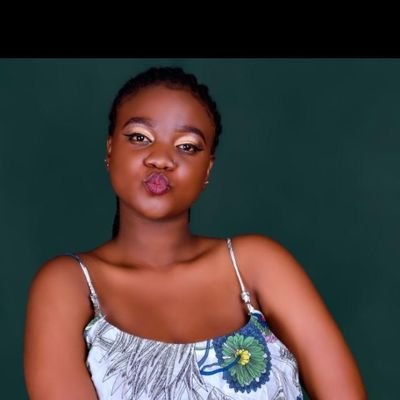lynn_mwangu's profile picture. My skin color
My hair
My height
And lastly my adorable strong voice
Ooh I forgot the social me