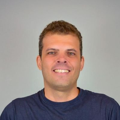 Desenvolvedor apaixonado por código e café.
💡 Transformando código em soluções