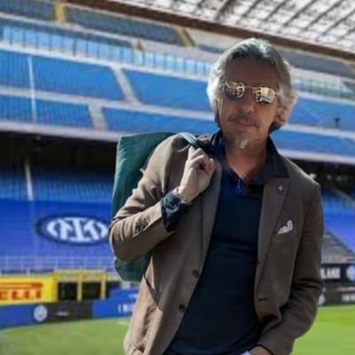 63Nicola's profile picture. interista tripletizzato 🏆🏆🏆🖤💙