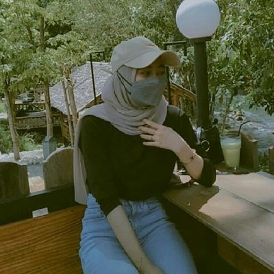 AzuraNuraliza's profile picture. 