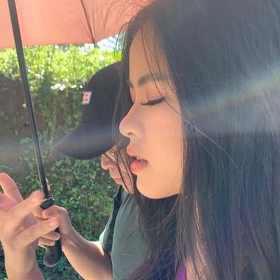 Better weird than boring. 🤪
Future RN ✨ Fighting! ✊