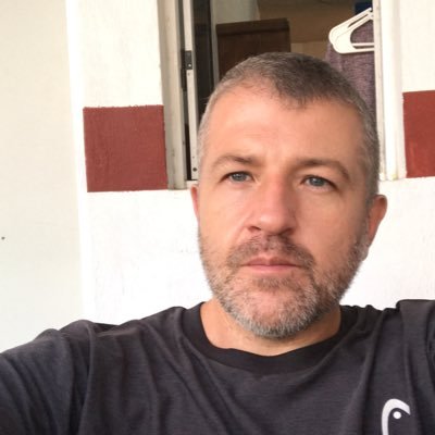 BarryTh95878525's profile picture. Looking for investment ideas