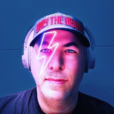 agentg's profile picture. 🎸🕹🌎🍕🍿 
Product & Co-Founder @superfy_app - where u get a human answer to any question in 20 secs.