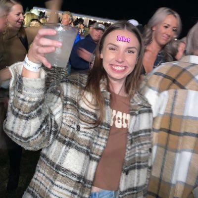 RaynaDianne's profile picture. go beavs