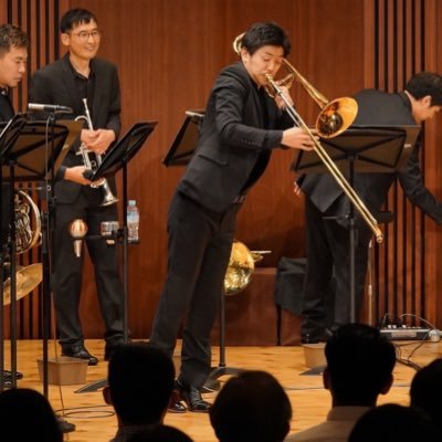 tbkohkoh's profile picture. 国立音楽大学卒業。元東京都交響楽団1,2番トロンボーン奏者です。今は読売日本交響楽団首席トロンボーン奏者、国立音楽大学、昭和音楽大学、洗足学園音楽大学非常勤講師。レッスンのご依頼DMで承っております。